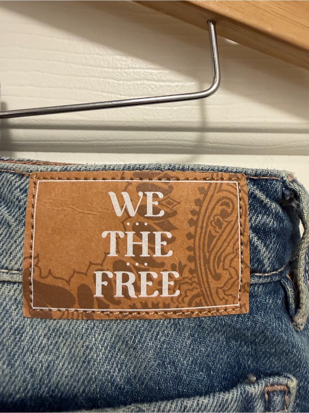 We The Free Tinsley Baggy High-Rise Jeans Hazey Blue Size 31 - Picture 5 of 8